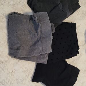 Bundle Of Loft & Old Navy Leggings